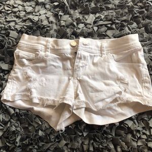 Hollister White Shorts Size 3 Waist 26